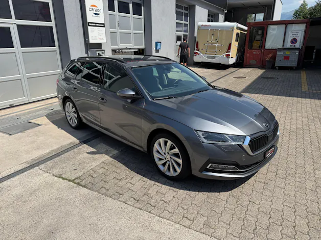Škoda Octavia Combi 2.0 TDI DSG Style 4x4