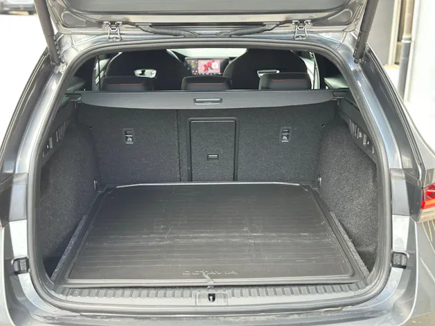 Škoda Octavia Combi 2.0 TDI DSG RS 4x4