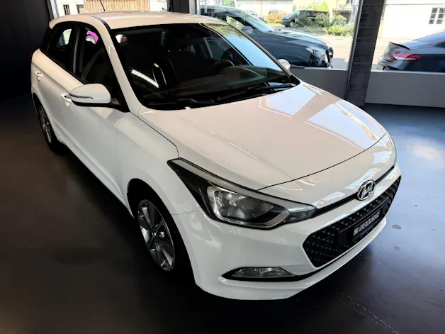 Hyundai i20 1.4 Vertex Automatic