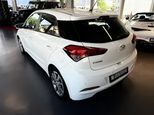 HYUNDAI i20 1.4 Vertex Automatic