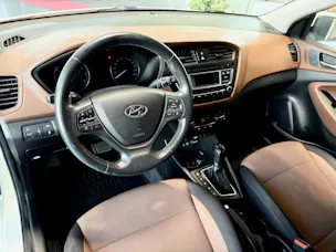 HYUNDAI i20 1.4 Vertex Automatic