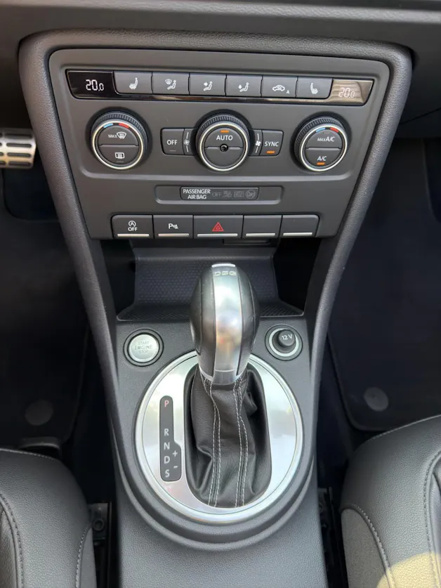 VW Beetle Cabrio 2.0 TSI BMT Sport DSG