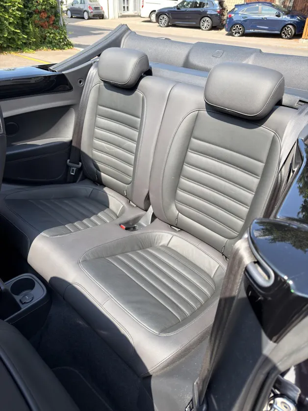 VW Beetle Cabrio 2.0 TSI BMT Sport DSG