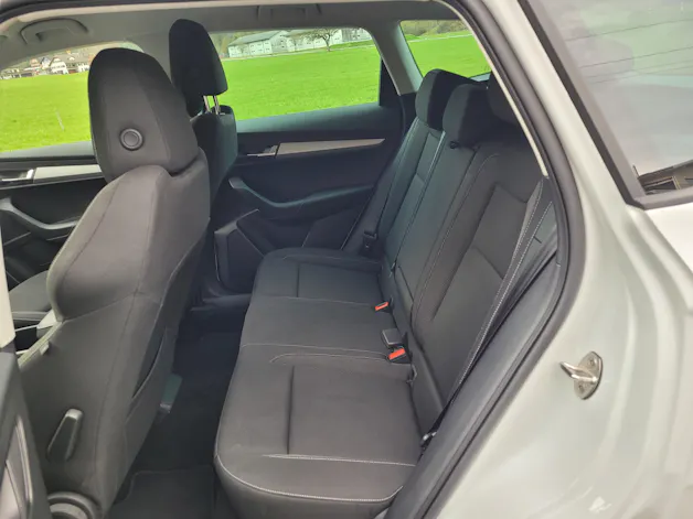 Škoda Karoq 2.0 TDI CR Style 4x4 DSG *Anhängerkup.+Winterkomplettrad*