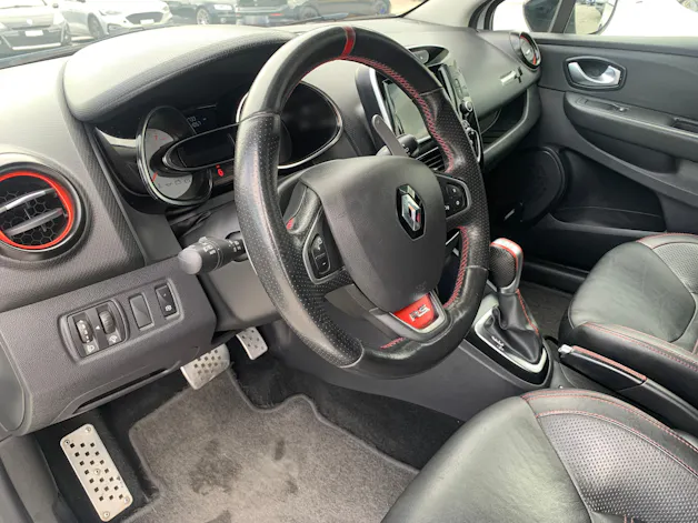 Renault Clio 1.6 T RS 220 Trophy EDC
