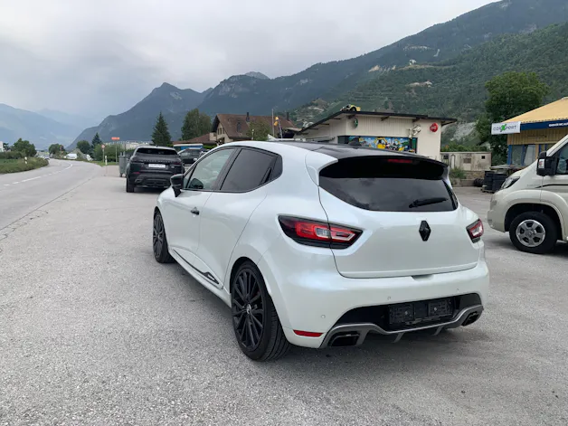 Renault Clio 1.6 T RS 220 Trophy EDC
