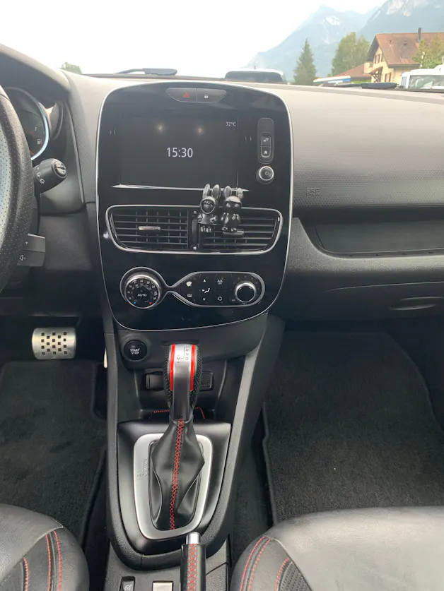 Renault Clio 1.6 T RS 220 Trophy EDC