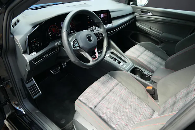 VW Golf VIII 2.0 TSI GTI DSG
