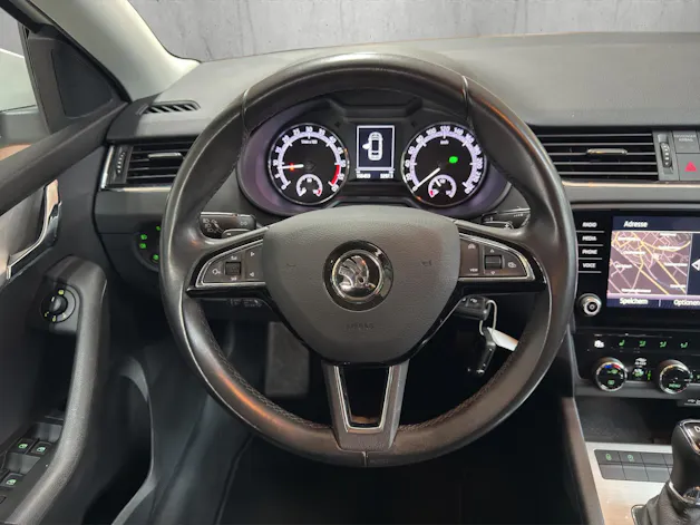 Škoda Octavia Combi 2.0 TDI Ambition DSG