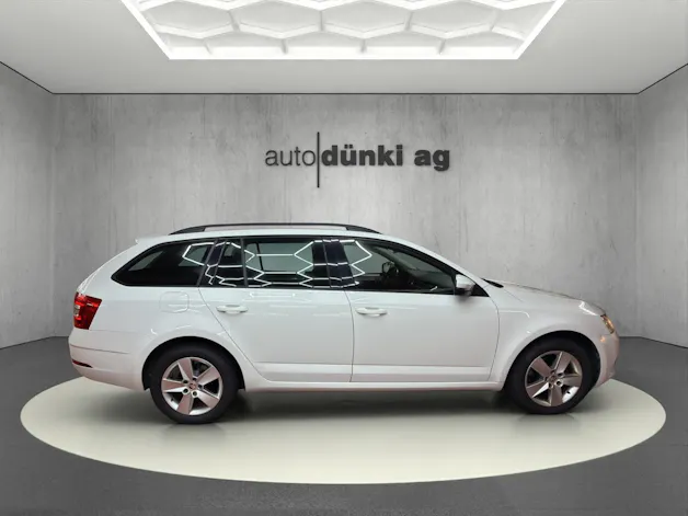 Škoda Octavia Combi 2.0 TDI Ambition DSG