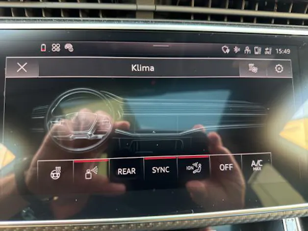 Audi SQ8 SUV TFSI quattro