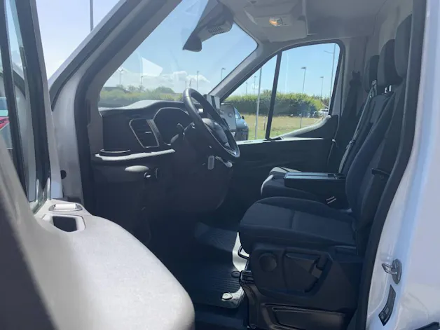 Ford Transit Van 350 L2H2 2.0 EcoBlue 130 Trend