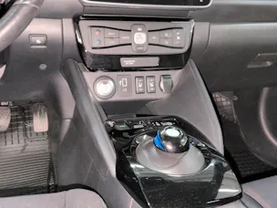 NISSAN Leaf N-Connecta (incl. battery)