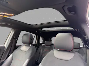 MERCEDES-BENZ GLA 250 4Matic AMG Line 8G-DCT