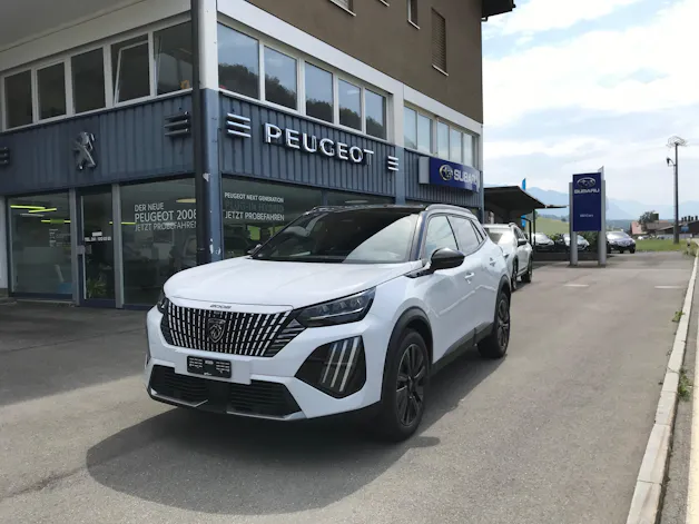 Peugeot 2008 1.2 145 MHEV GT Exclusive