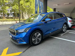 SKODA Enyaq iV 80x