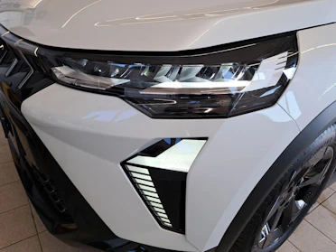 MITSUBISHI ASX 19