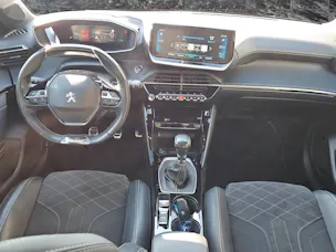 PEUGEOT 208 1.2 PureTech GT Pack