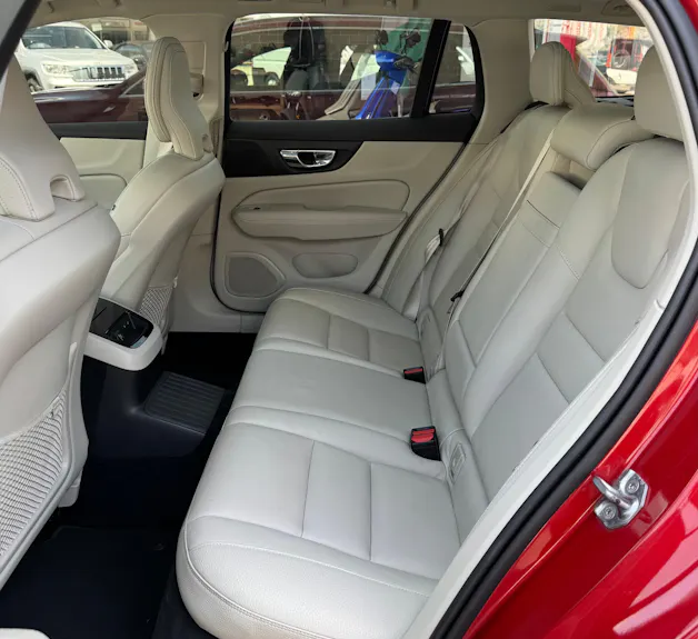 Volvo V60 T8 eAWD Twin Engine Inscription Geartronic