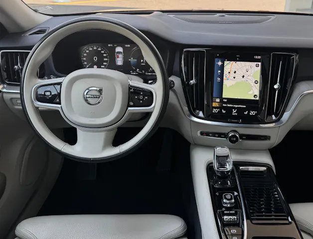 Volvo V60 T8 eAWD Twin Engine Inscription Geartronic