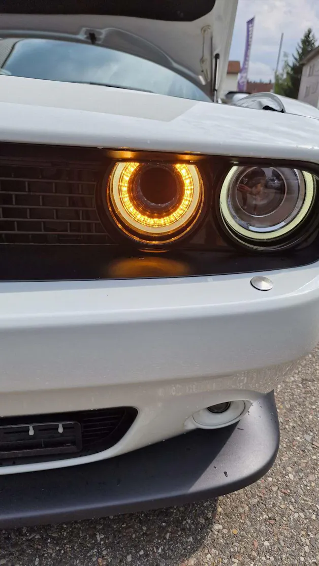 Dodge Challenger 6.4 V8 HEMI SRT Scat Pack