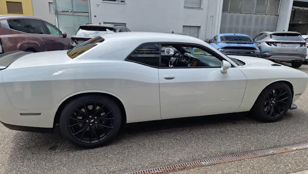 Dodge Challenger 6.4 V8 HEMI SRT Scat Pack