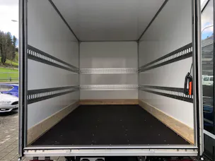 IVECO 35 S 16 H 3.0 A8 Kasten Hebebühne