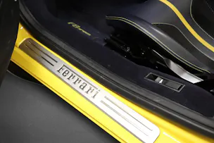 Ferrari F8 Spider