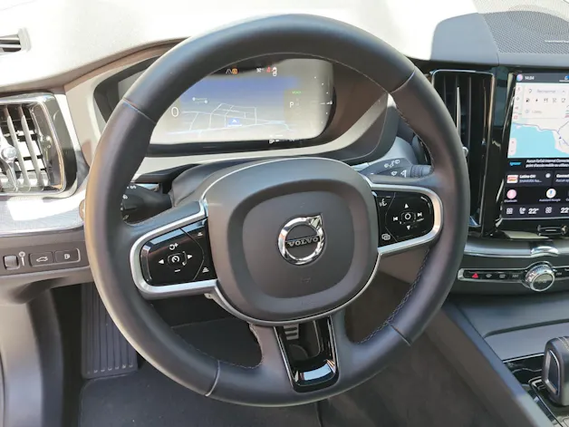 Volvo XC60 2.0 T8 TE R-Design eAWD