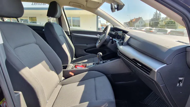 VW Golf Variant 1.0 TSI Value