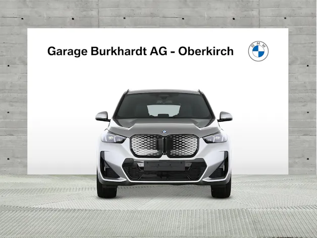 BMW iX1 xDrive 30 M Sport Pro