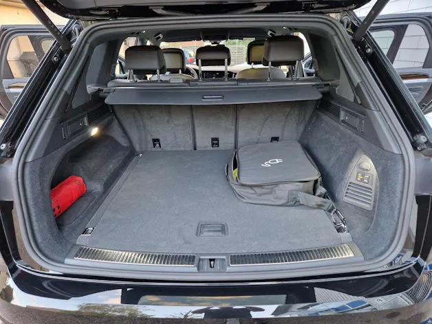 VW Touareg 3.0 TSI eHybrid R Tiptronic mit 5 Jahre 100tkm VW Werksgarantie