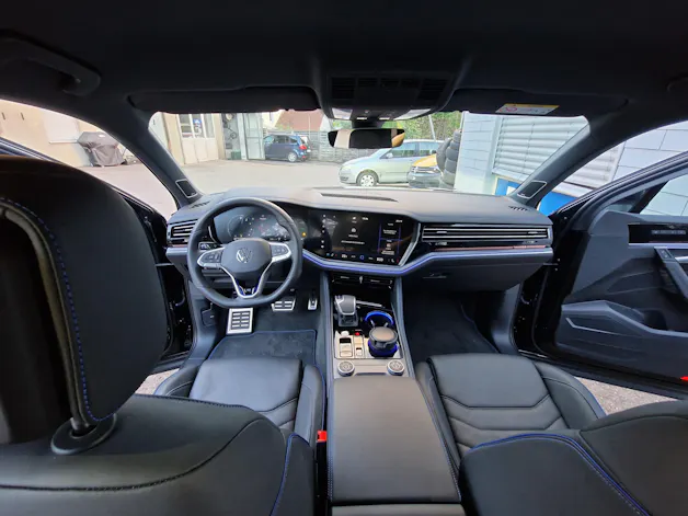 VW Touareg 3.0 TSI eHybrid R Tiptronic mit 5 Jahre 100tkm VW Werksgarantie