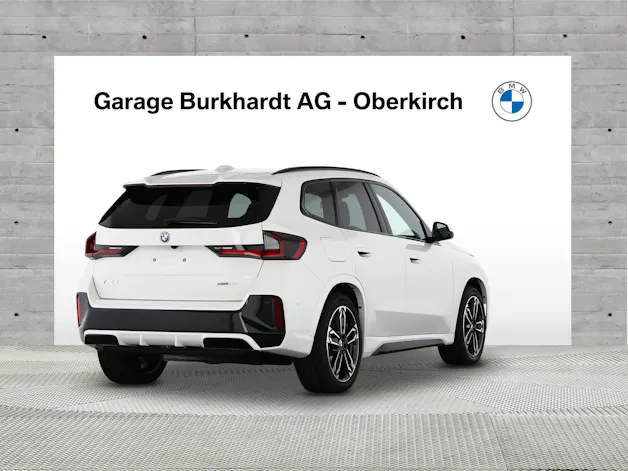 BMW iX1 xDrive 30 M Sport Pro