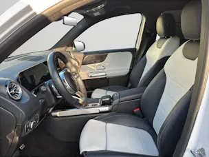 MERCEDES-BENZ GLB 250 4Matic AMG Line 8G-Tronic