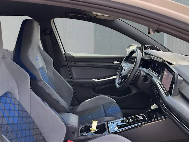 VW Golf 2.0 TSI R DSG 4Motion