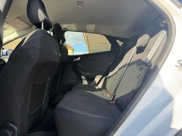 Ford Puma 1.0 MHEV Titanium Au