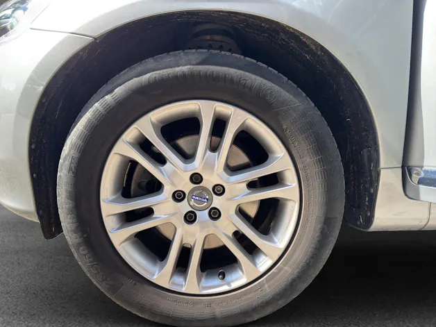 Volvo XC60 T5 AWD Momentum Geartronic