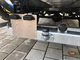 IVECO 35 S 16 H 3.0 A8 Kasten Hebebühne