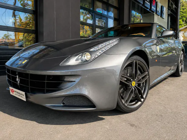 Ferrari FF