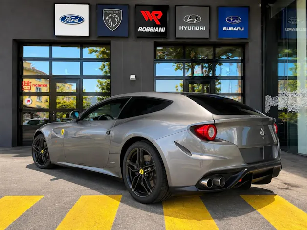 Ferrari FF