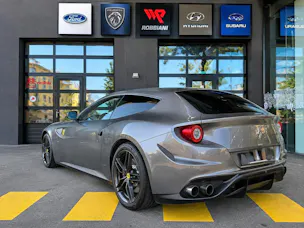 Ferrari FF
