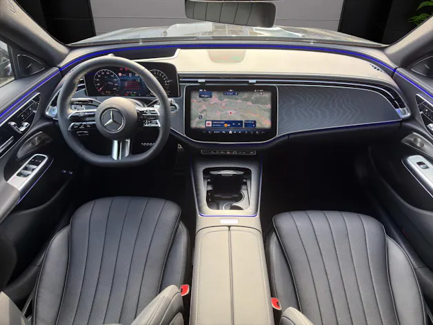 Mercedes-Benz E 400 e 4Matic 9G-Tronic