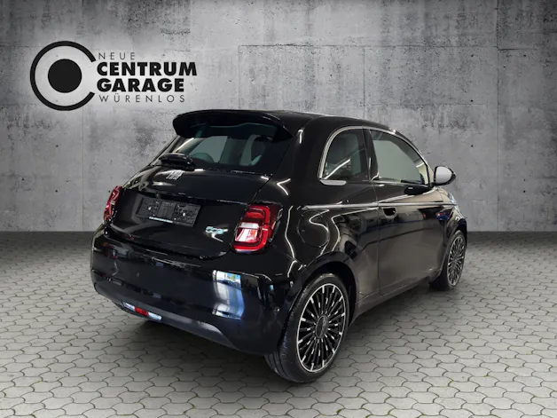 Fiat 500 electric 42kWh La Prima