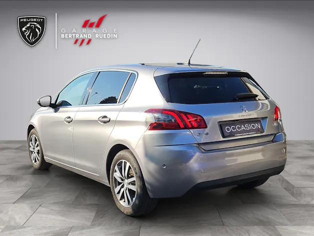 Peugeot 308 1.2 Pure Tech Tech Edition EAT8