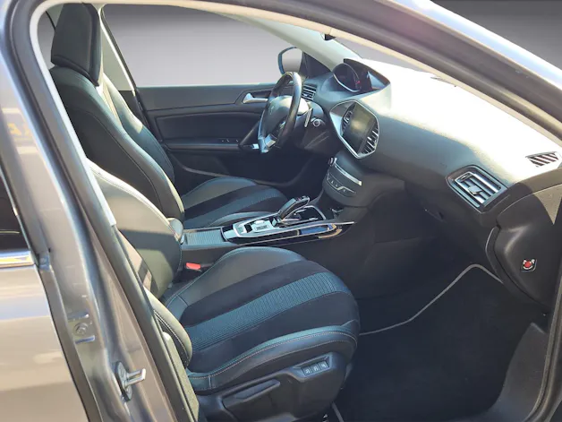Peugeot 308 1.2 Pure Tech Tech Edition EAT8