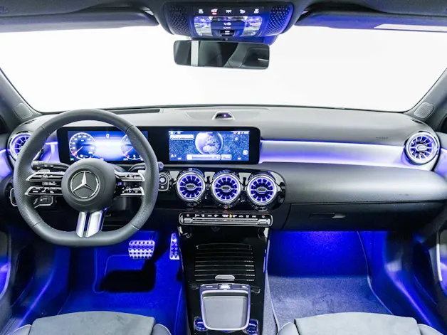 Mercedes-Benz A 220 d