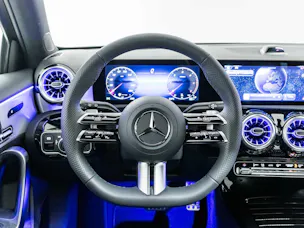 Mercedes-Benz A 220 d