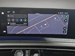 PEUGEOT E-3008 Allure Premium Dual Motor 325 AWD