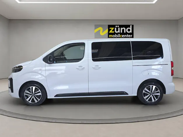 Peugeot Traveller Standard 2.2 BlueHDi 180  Family Edition S/S